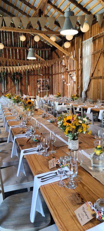 Bloomster | Blomster og Blomsterdekorasjoner | av Karolina Kraska | Bryllup